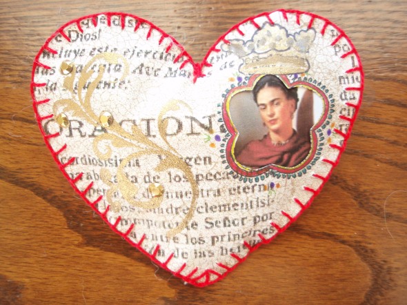 Valentine made of paper and Frida