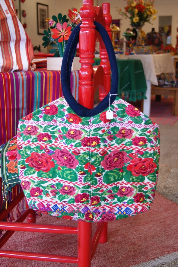 Rose Covered Bag from Chiapas